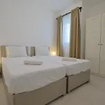 公寓 Swieqi Malaika New 3 *
