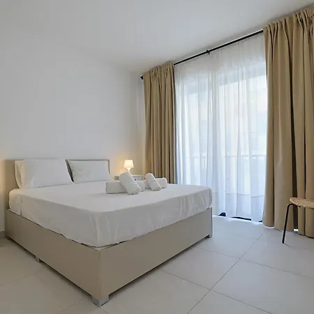 Swieqi Malaika New 3 *